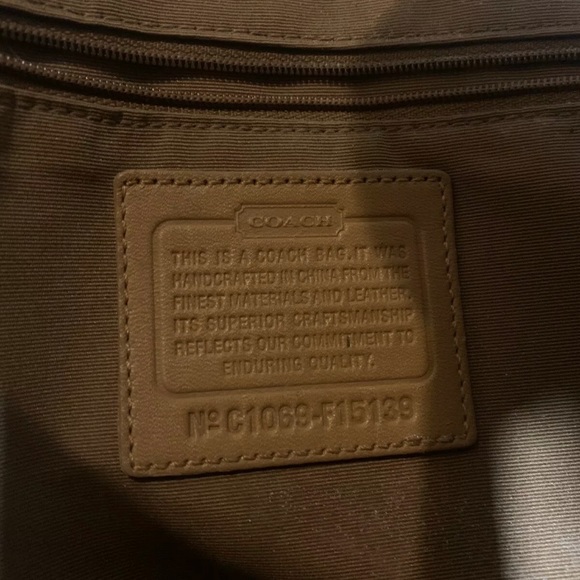 Leather Coach Colourblock Tote SOLD - Picture 3 of 5